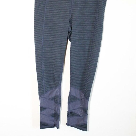 ✨2/$20 Athleta Jacquard Mantra Legging Capri Pants Navy Women's Size XS H12090 - Picture 6 of 12